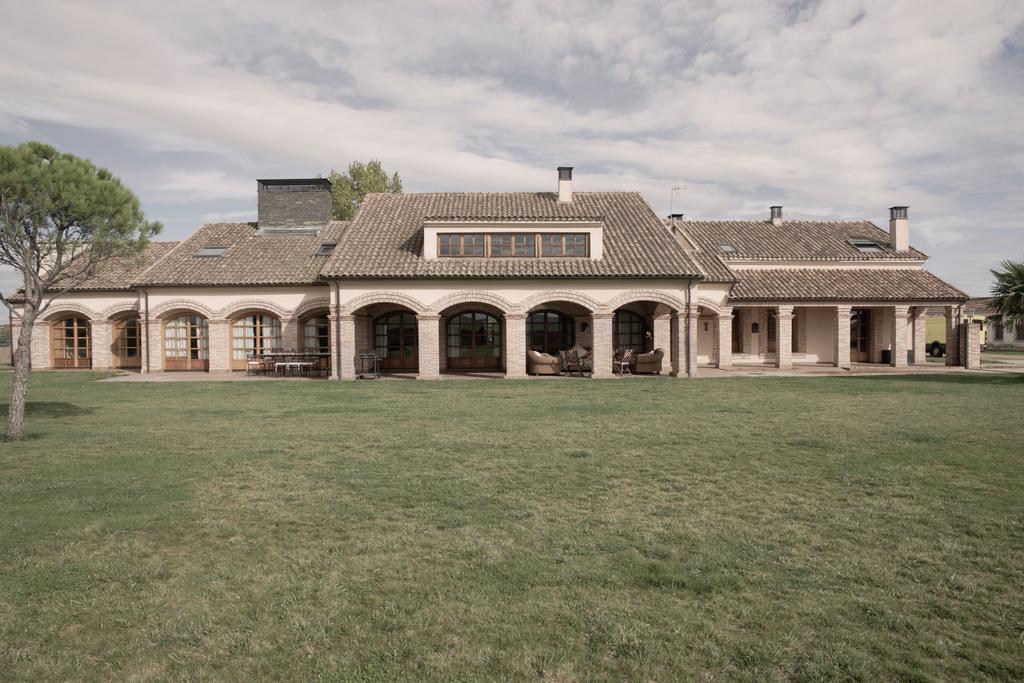 La Casona Del Tormes Villa Almenara de Tormes Exteriör bild