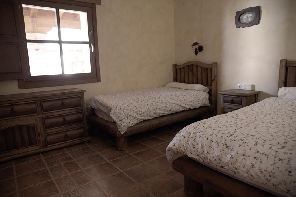 La Casona Del Tormes Villa Almenara de Tormes Exteriör bild