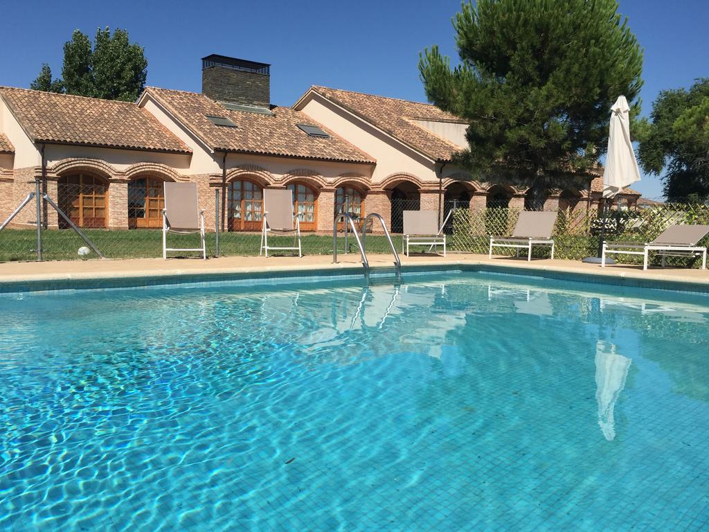 La Casona Del Tormes Villa Almenara de Tormes Exteriör bild